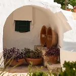 Rural Son Tretze - Adults Only