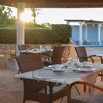Rural Son Tretze - Adults Only