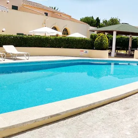 Rural Son Tretze - Adults Only 3*