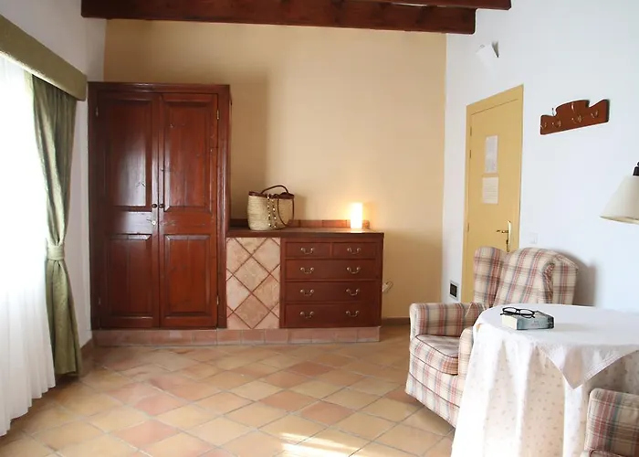 Rural Son Tretze - Adults Only 3* Sant Lluis