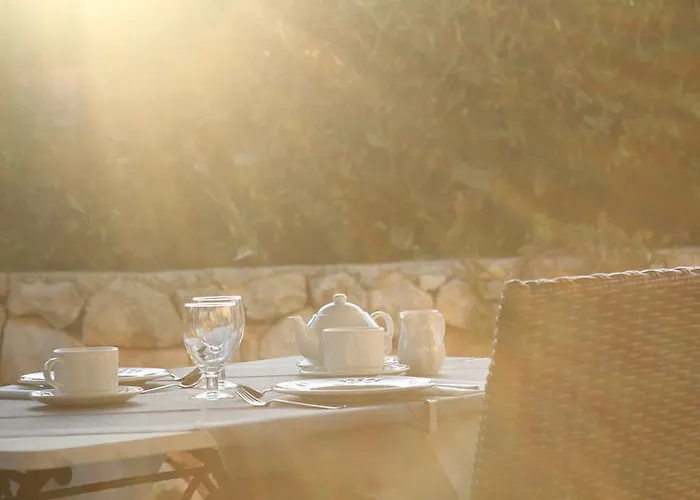 Rural Son Tretze - Adults Only