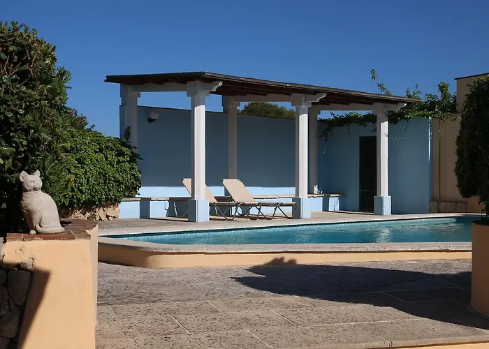 Rural Son Tretze - Adults Only 3*