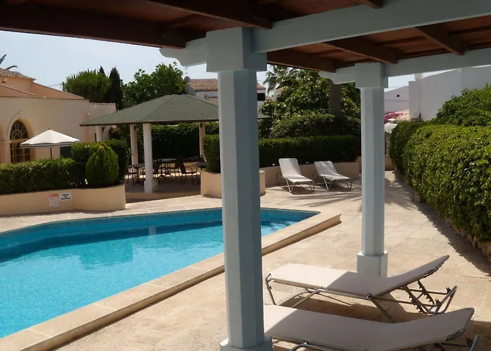 Rural Son Tretze - Adults Only 3*